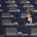 Tamás Deutsch's deprivation of rights was accepted by the European People's Party