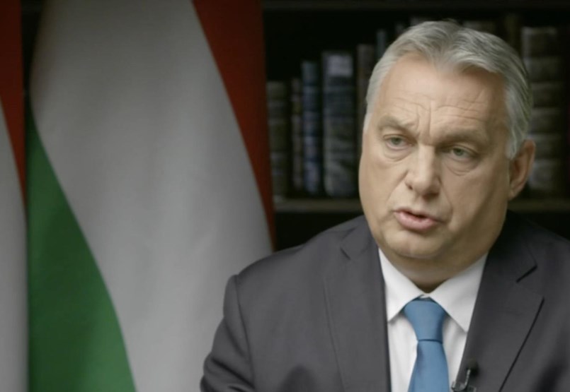 Orbán: jelenleg 50 százalék az esélye, hogy kitart az egészségügy