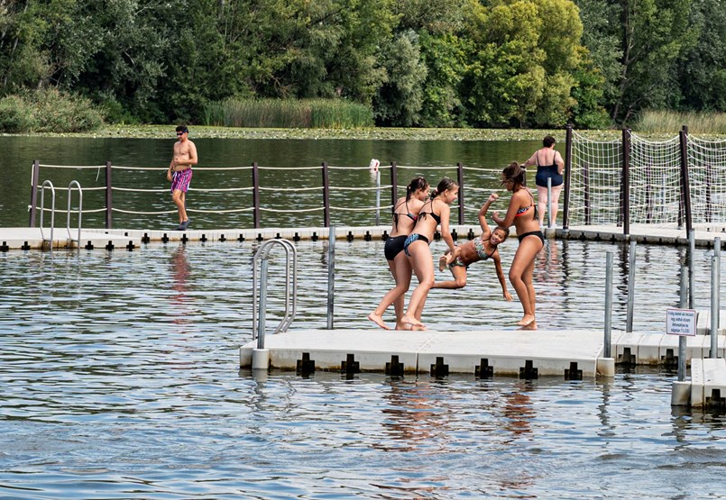  People were sent from camp to camp on Lake Tisza, many came