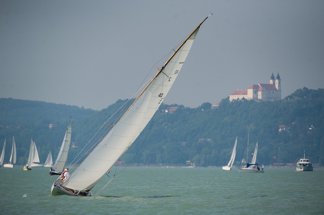 Nagyítás: Kékszalag: hőség a Balatonon - Nagyítás ...