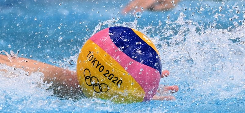 El equipo masculino de waterpolo juega por la medalla de bronce, minuto a minuto desde el último día de los Juegos Olímpicos